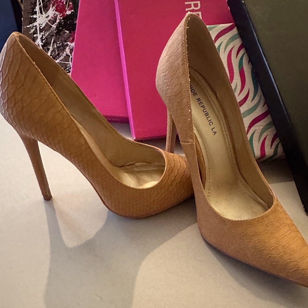 Tan snake heels